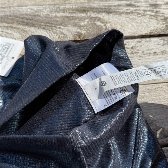 Lululemon Align High-Rise Ribbed Pant 28" Shine size 2 NWT Foil Black Night - Picture 4 of 7